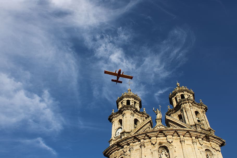 pontevedra, plane, church, the pilgrim, aircraft, sky, architecture, HD wallpaper