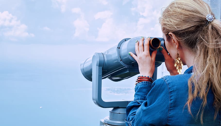 Woman in Blue Denim Jacket Holding a Gray Steel Tower Viewer, HD wallpaper