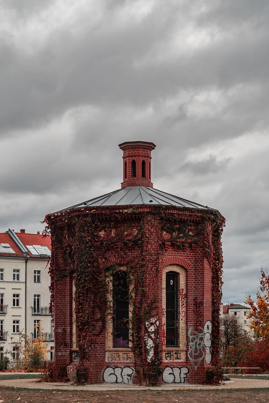 building, architecture, tower, steeple, spire, roof, urban HD wallpaper