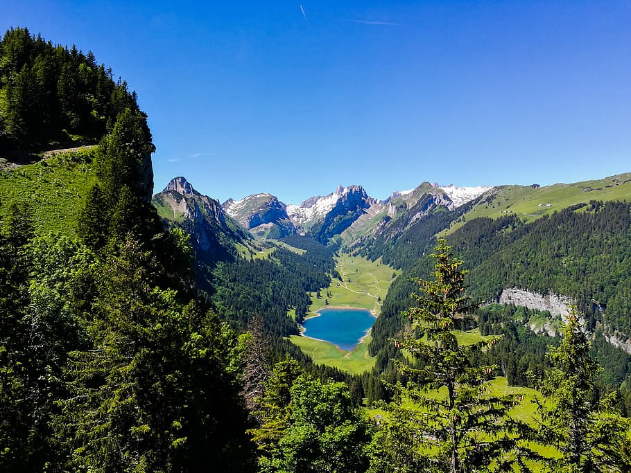 Body of Water Beside Mountain Under Blue Sky, daylight, environment HD wallpaper