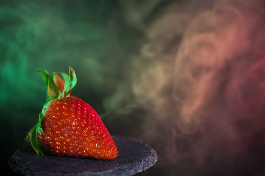 strawberry, fruit, soft fruit, fog, steam, light, sweet, delicious HD wallpaper