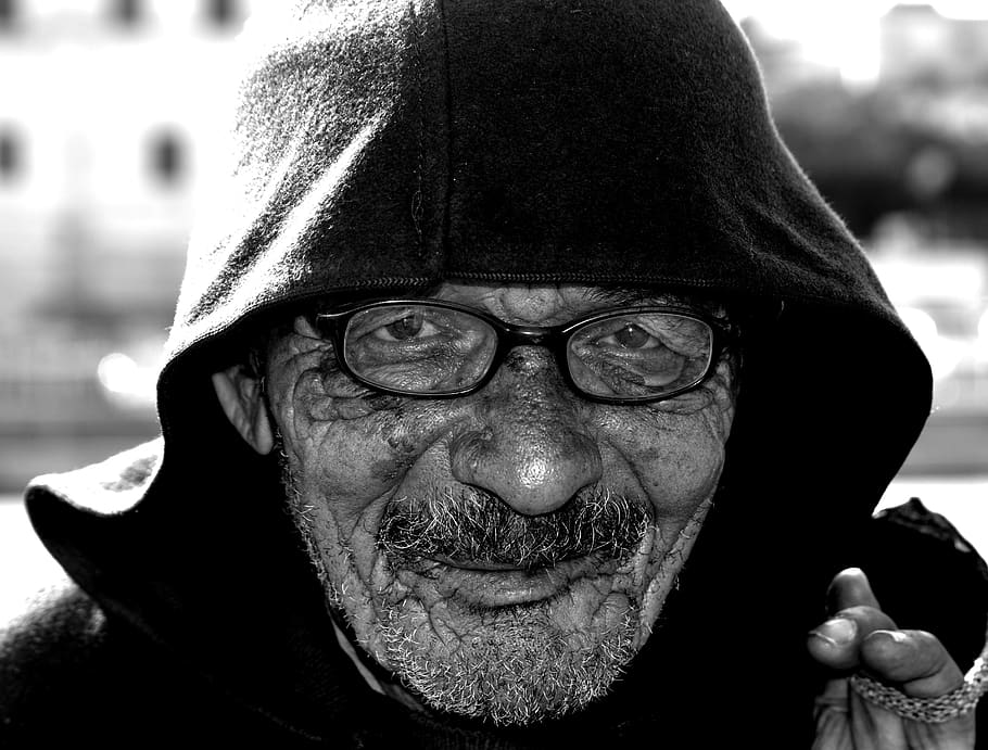 black and white, old man, headshot, one person, portrait, real people HD wallpaper