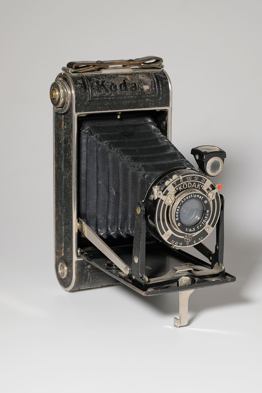 black Kodak twin reflex camera, studio shot, indoors, technology HD wallpaper