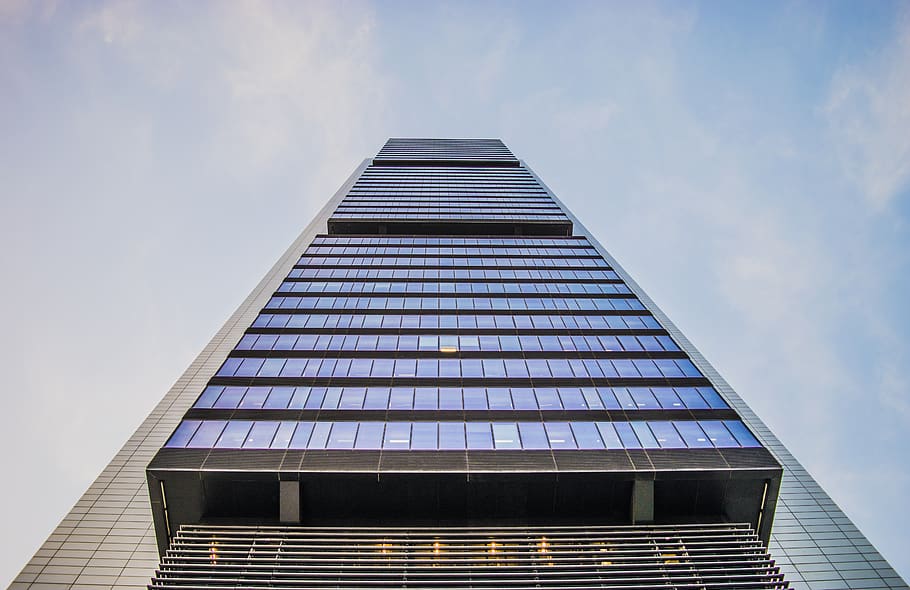 Worm's Eye View of Gray Building, architecture, city, clouds HD wallpaper