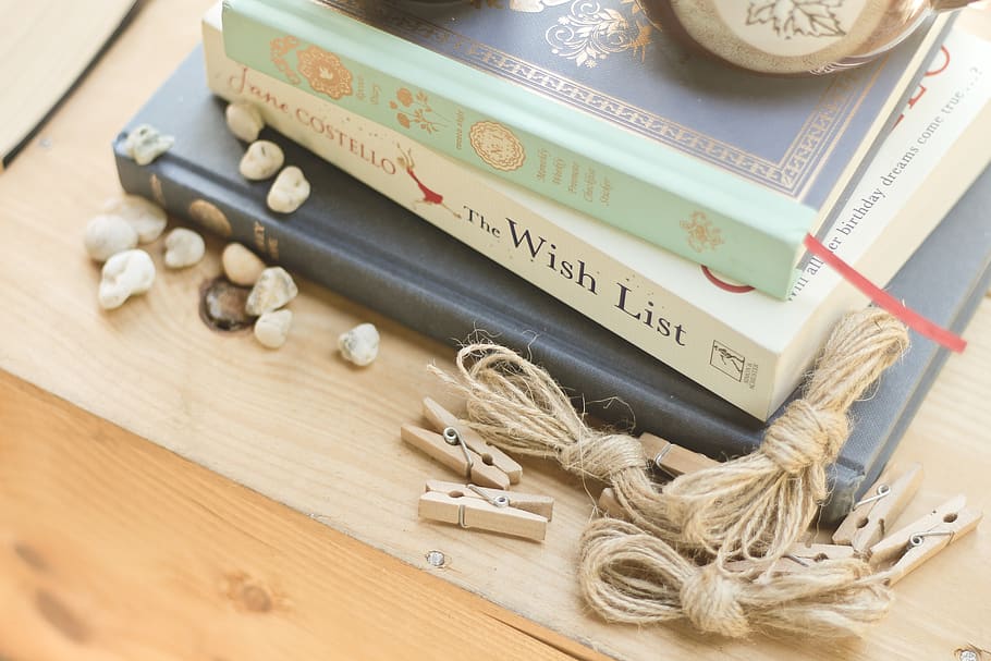 High Angle View of Coins on Table, blur, books, clips, close-up HD wallpaper