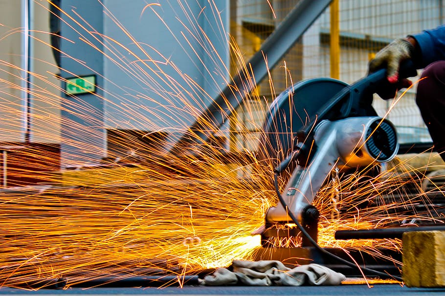 Cut-off Saw Cutting Metal With Sparks, action, artisan, burnt, HD wallpaper