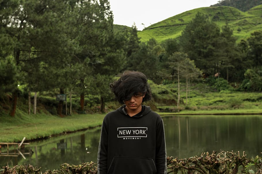 man, potrait, green, lake, nature, folk, emo, tree, one person HD wallpaper