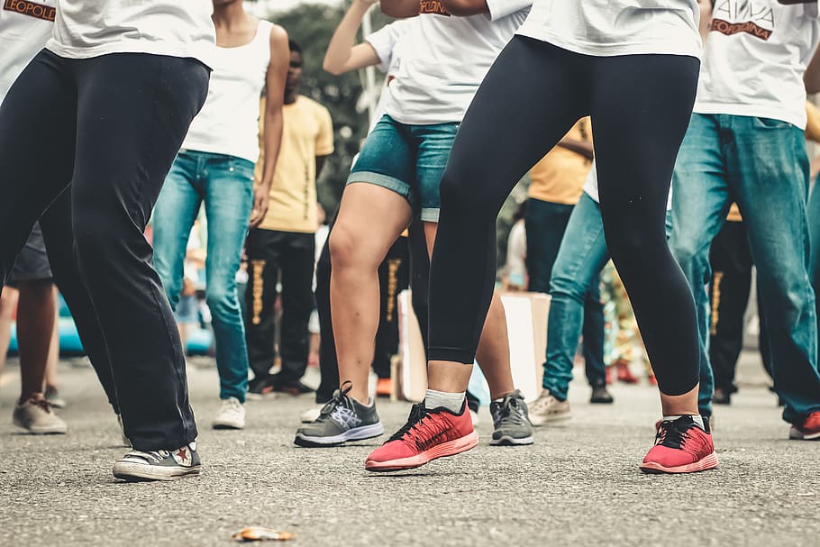 People Dancing on Concrete Pavement, action energy, active, feet HD wallpaper
