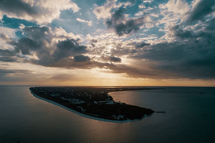 Bird's Eye Photography of Island, beach, clouds, cloudscape, dawn HD wallpaper