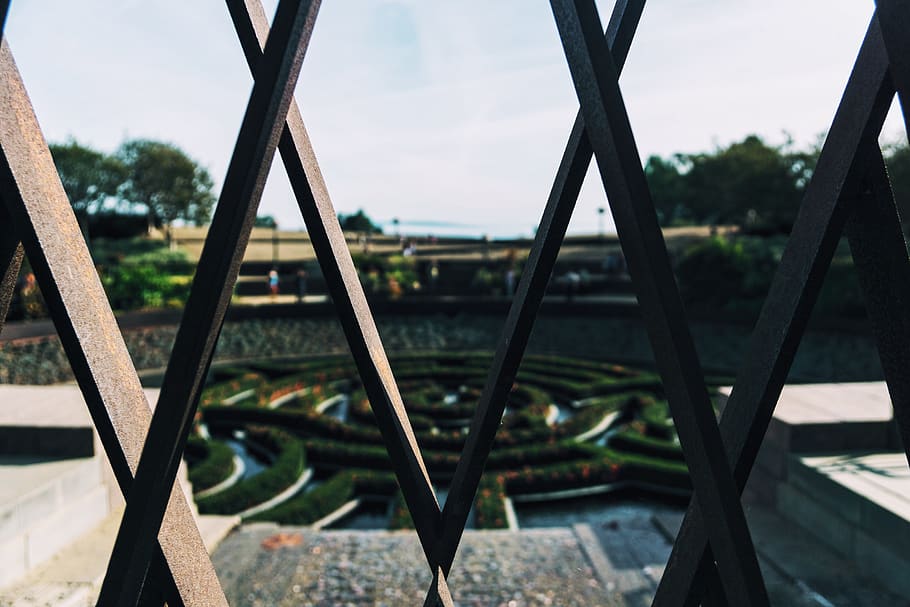 black wood gate, architecture, metal, built structure, focus on foreground HD wallpaper