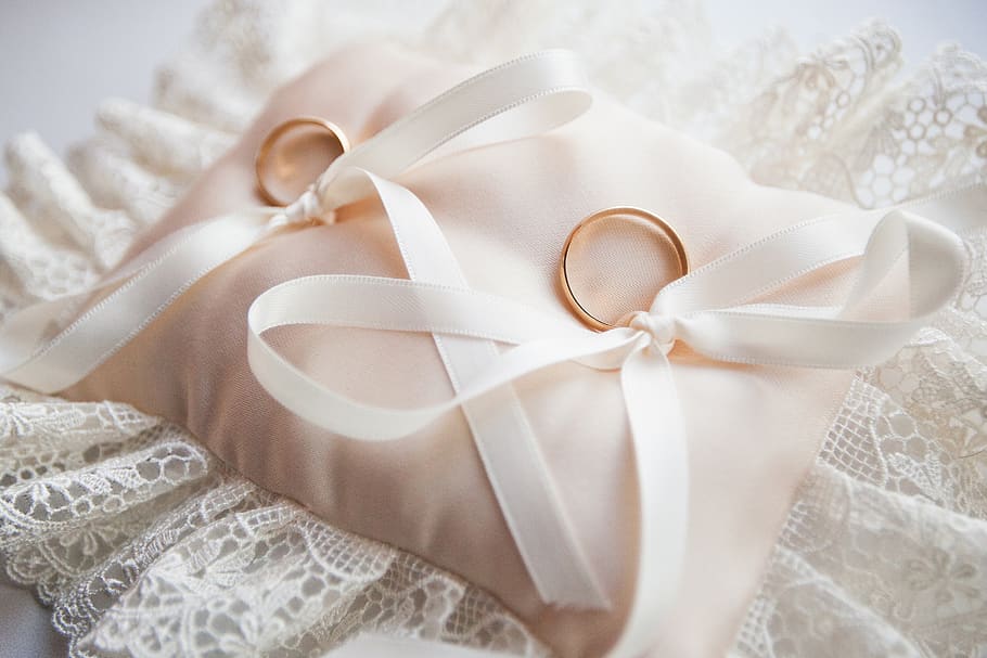 wedding, rings, engagement, jewelry, ribbon, celebration, ribbon - sewing item HD wallpaper