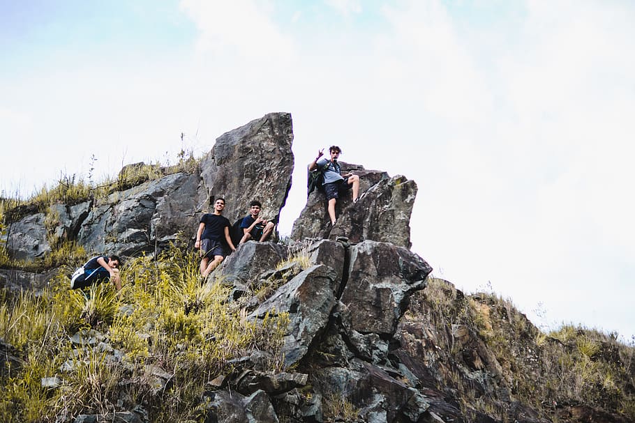 People Hiking, adventure, challenge, climb, hike, men, mountain HD wallpaper