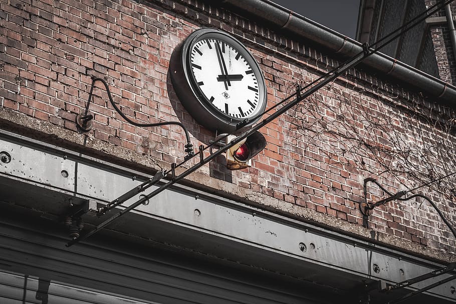 building, architecture, clock tower, brick, analog clock, brick house HD wallpaper