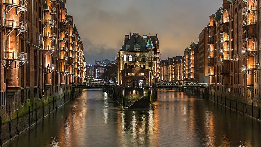 city, river, bridge, waters, reflection, speicherstadt, hamburg HD wallpaper