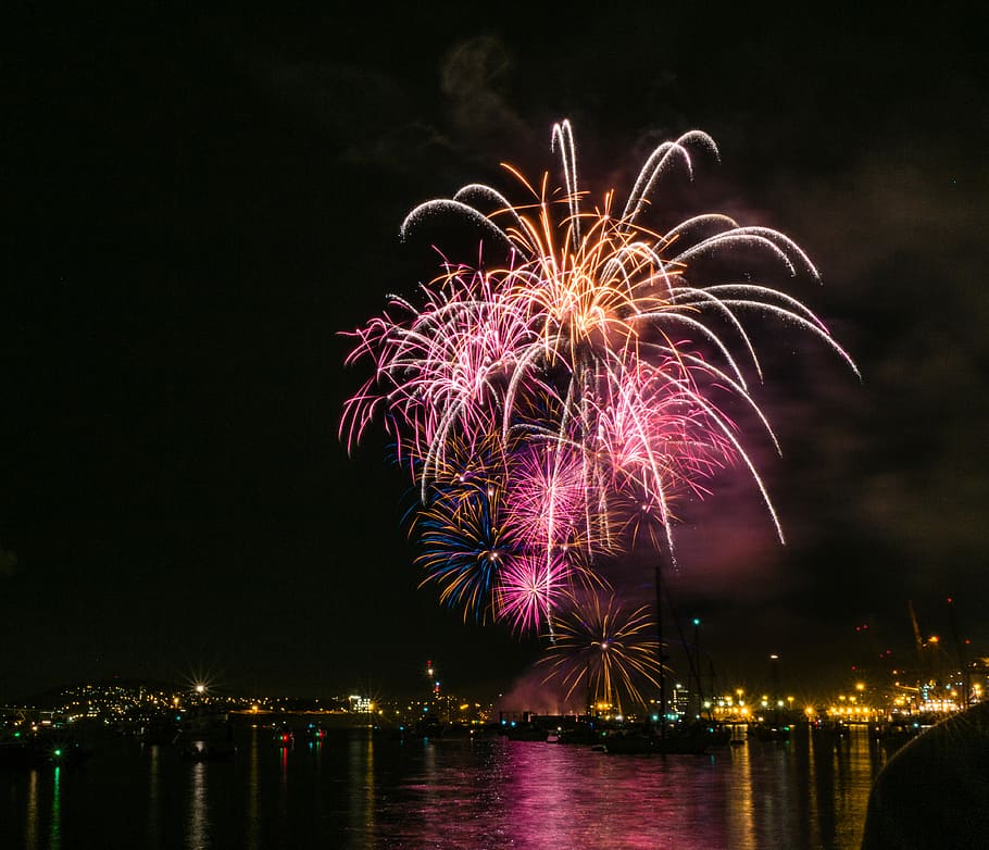 fireworks, night, celebration, illuminated, firework display HD wallpaper