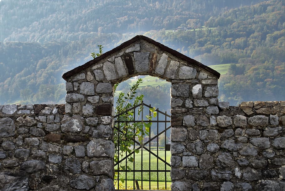 lake dusia, stone, vineyard, grape, gate, old, pattern, view HD wallpaper