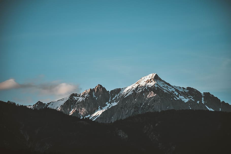 Snow-top Mountain Under Clear Sky, background, background image HD wallpaper