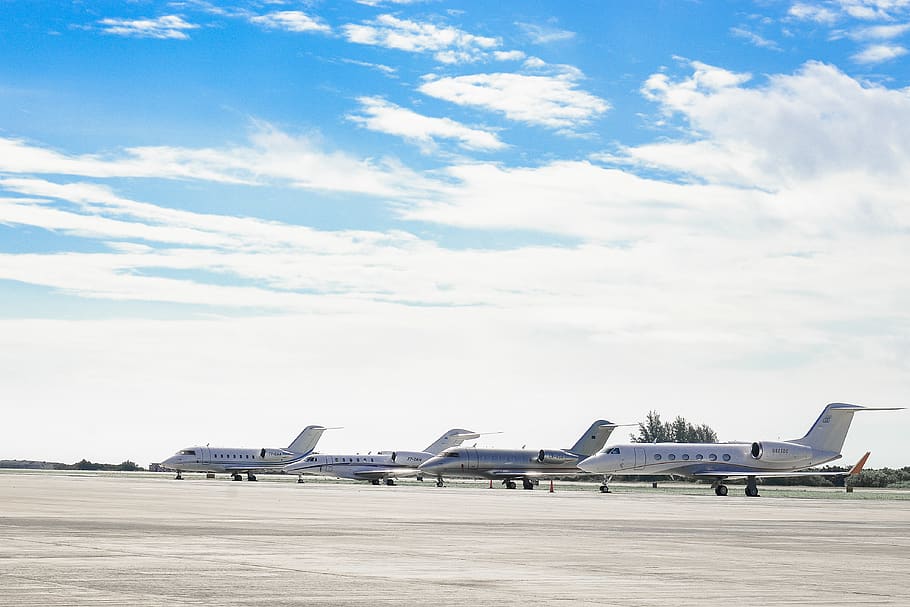 Four White Airliners, aircrafts, airplanes, airport, aviation HD wallpaper