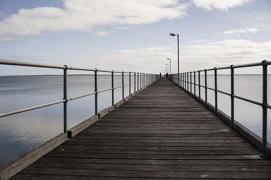 brown wooden dock, path, walkway, boardwalk, pier, sea, ocean HD wallpaper