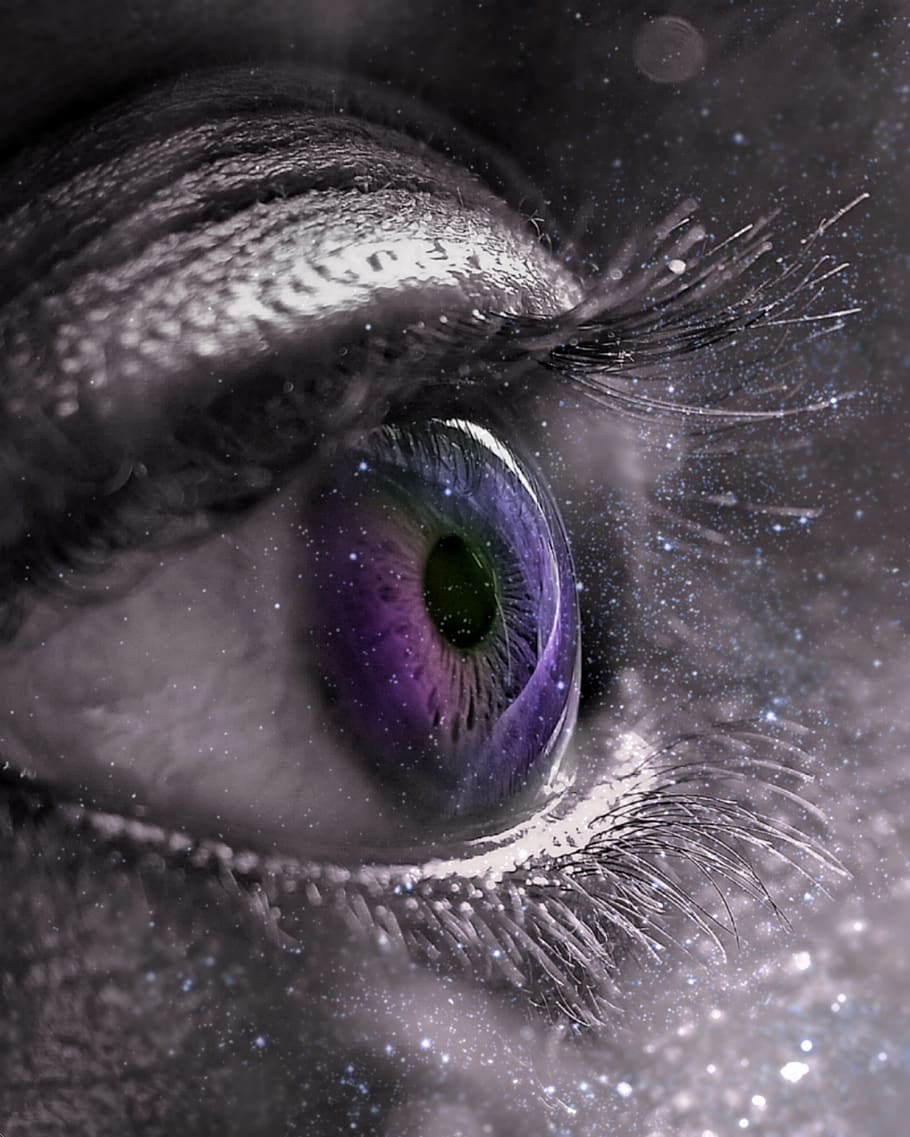 purple eye wallpaper