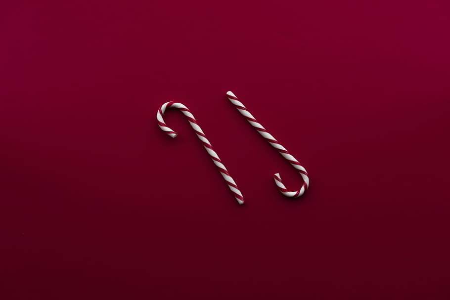 two candy canes, christmas wallpaper, food, sweet, christmas decoration, HD wallpaper
