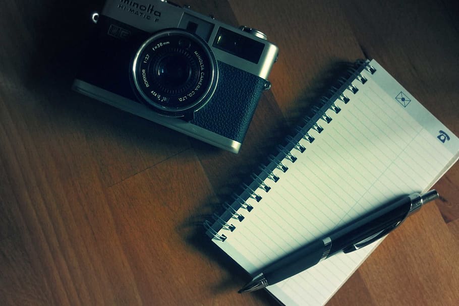 camera, notepad, pen, photography, office, desk, wood, creative HD wallpaper
