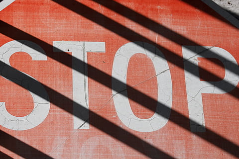 red Stop sing, text, alphabet, word, symbol, number, sign, ampersand HD wallpaper