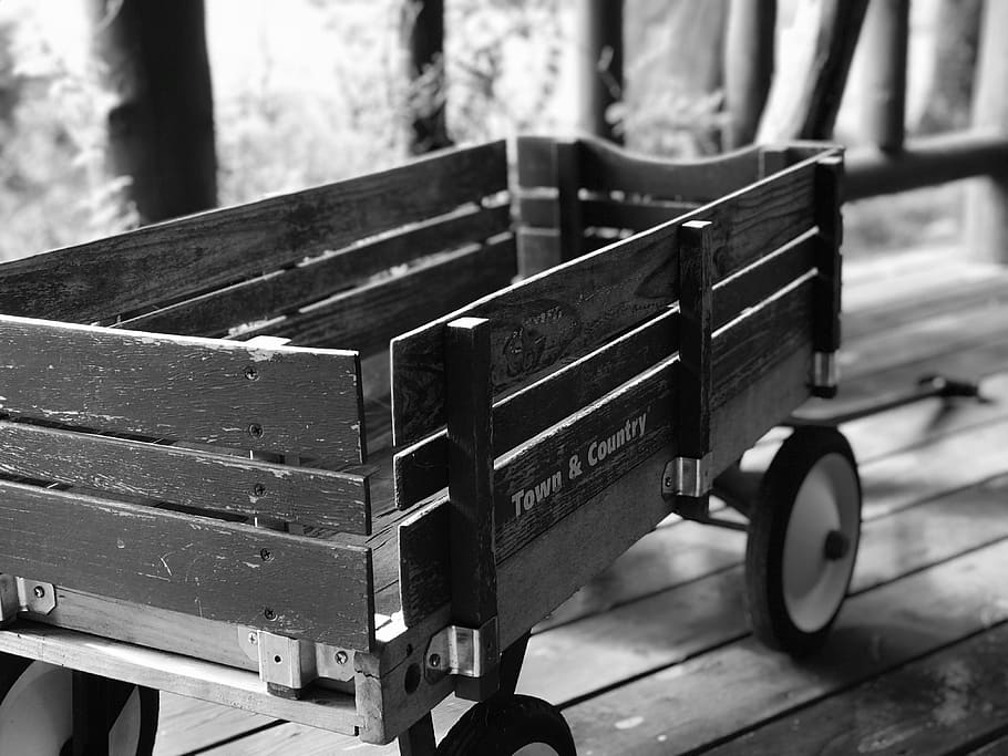 grayscale photography of wooden wagon, sandpoint, 650 coyote trail, HD wallpaper