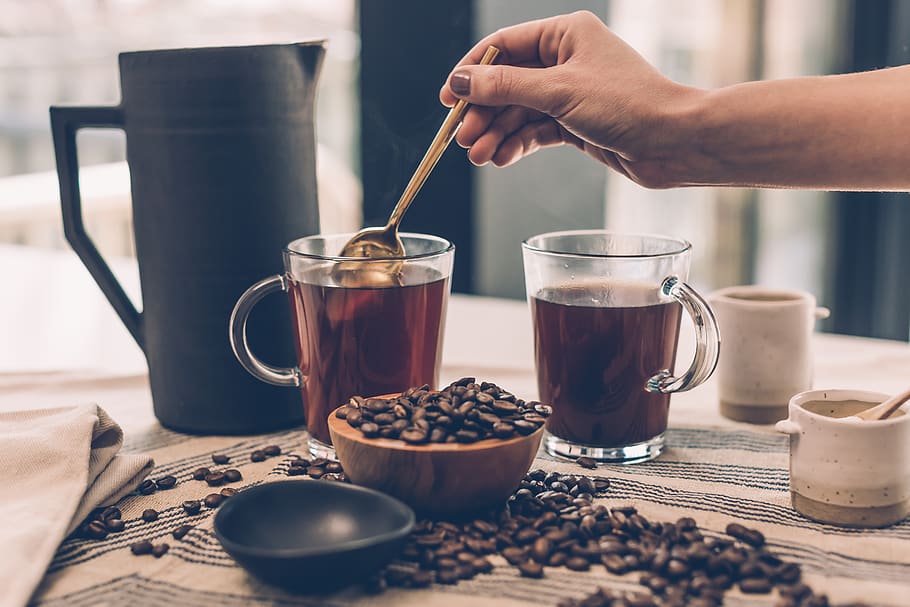 Person Blending Coffee, aroma, bean, beverage, black coffee, caffeine HD wallpaper