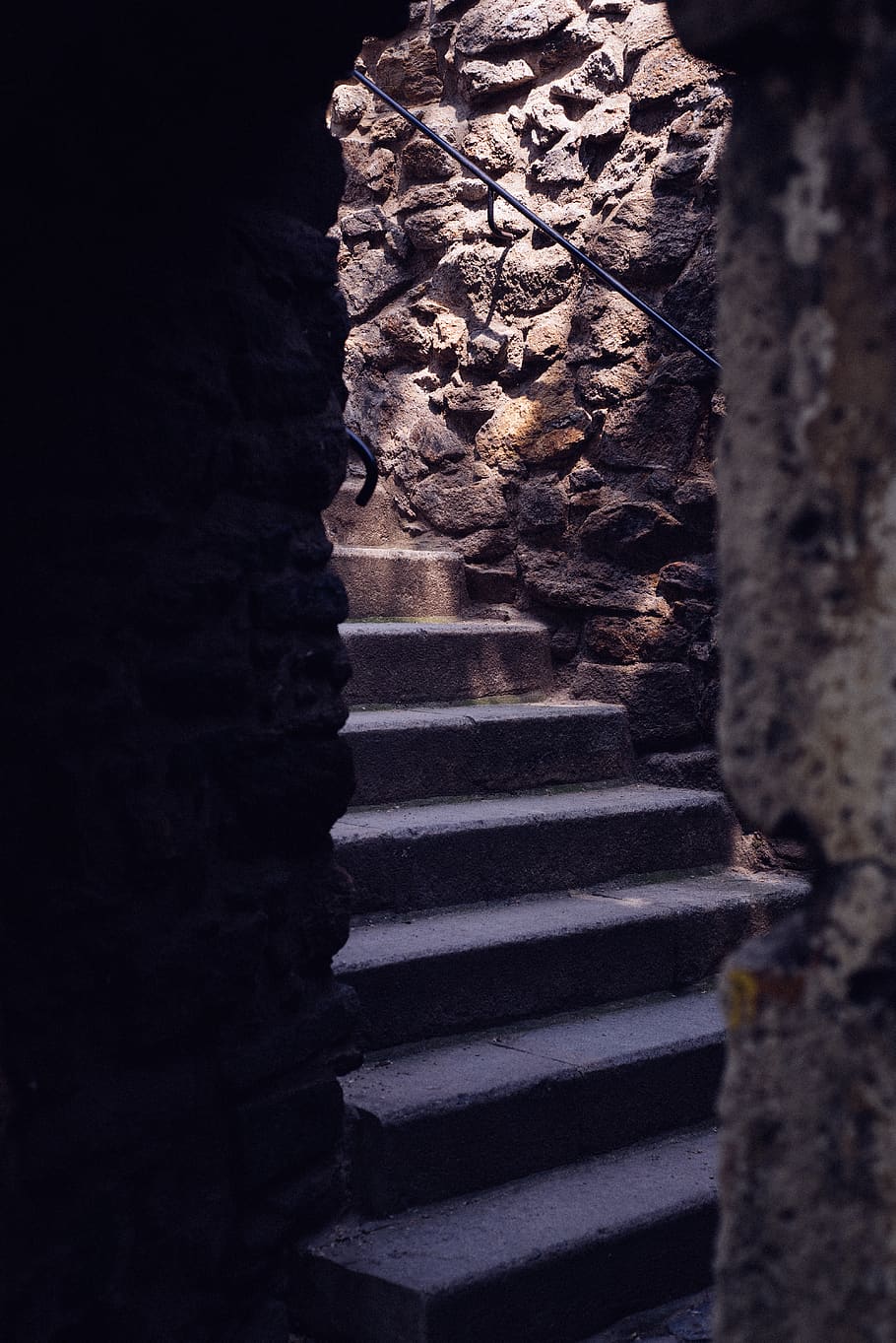 HD Wallpaper: Czech Republic, Znojmo, Old, Light, Portrait, Stone.