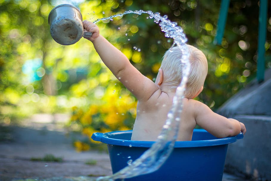 child lifting water dipper, childhood, shirtless, offspring, wet HD wallpaper