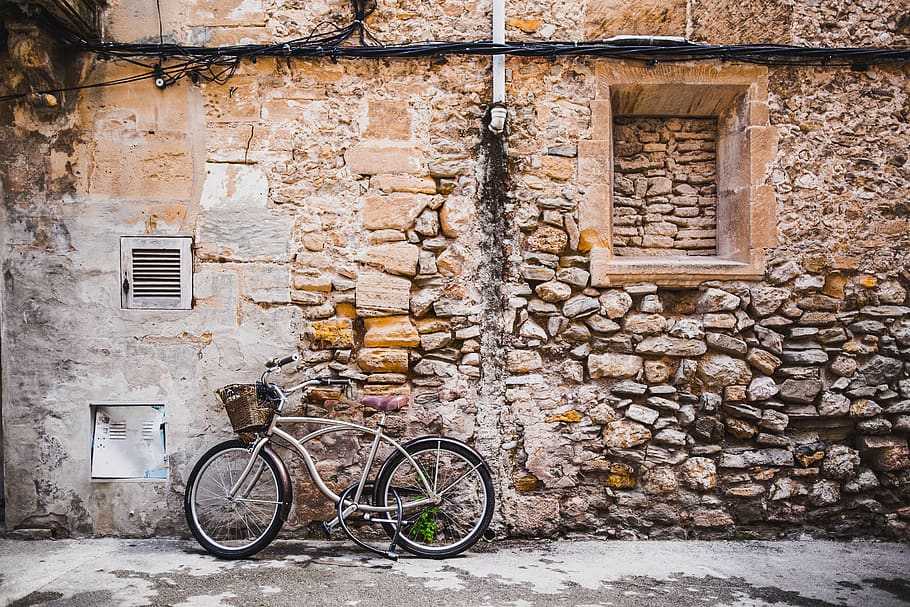 bicycle leaning on wall, architecture, built structure, building exterior HD wallpaper