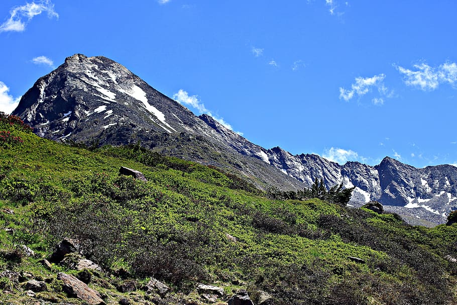 mountain, nature, landscape, cliff, green, sky, beauty in nature HD wallpaper