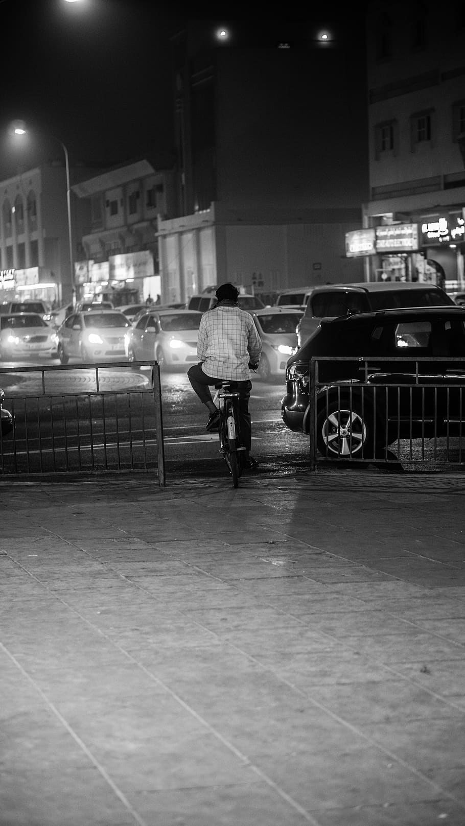 qatar, doha, night, old, street, sony, lowlight, city, streetphotography HD wallpaper