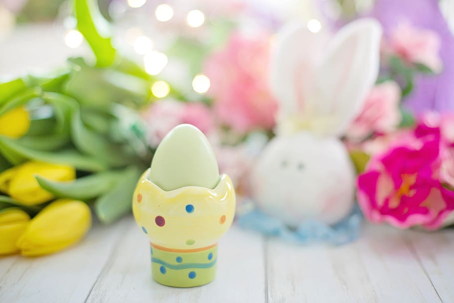 easter, eggs, flowers, colorful, spring, pastels, celebration HD wallpaper