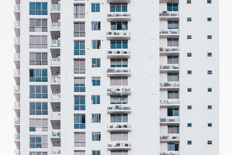 Minimalist Photography of White and Gray Condominium, apartments, HD wallpaper