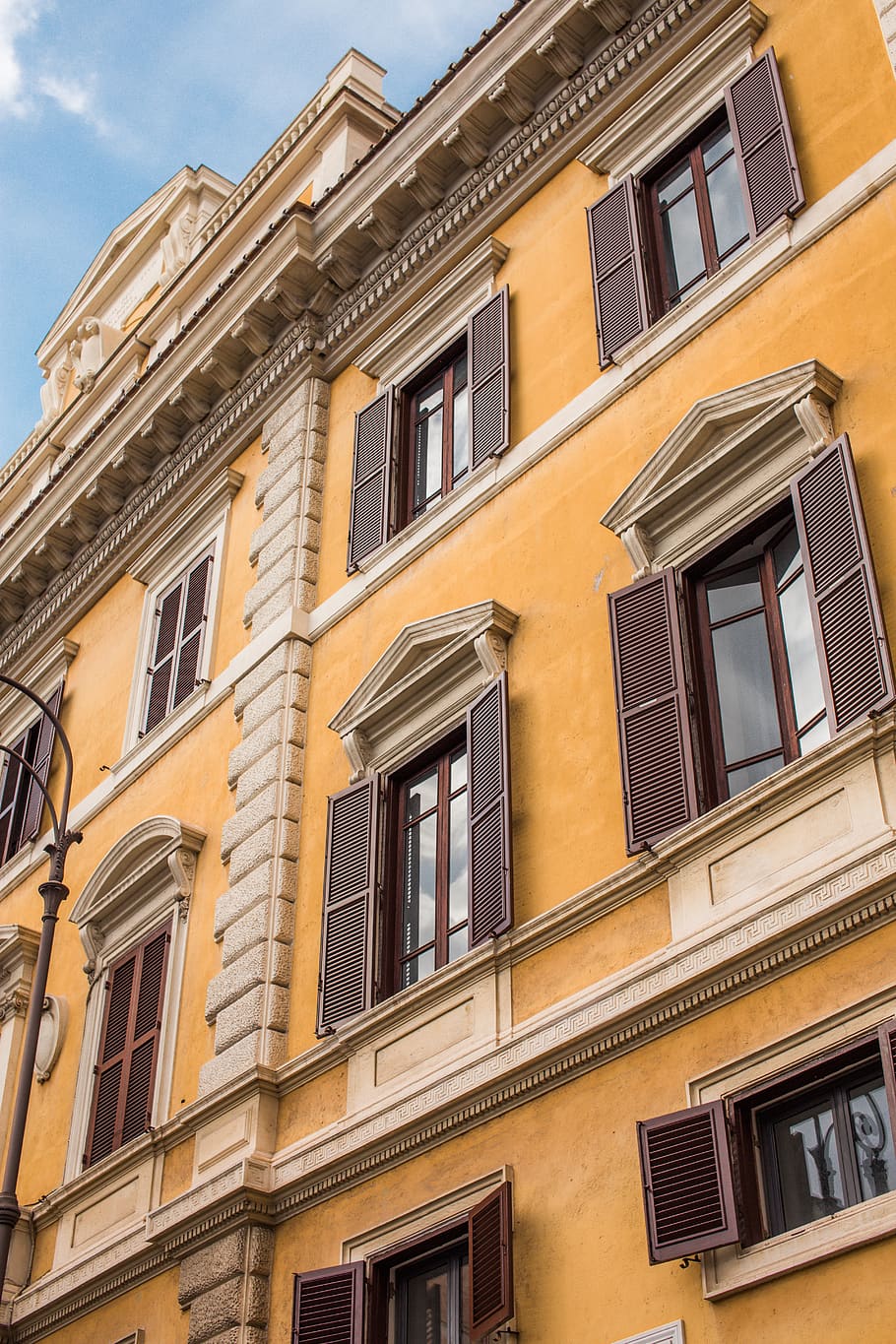 yellow concrete building, window, building exterior, architecture HD wallpaper
