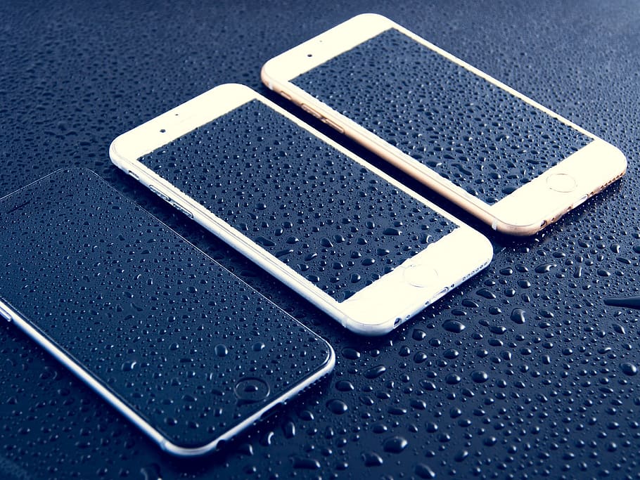 ios, water, droplet, table, phone, mobile, object, electronic HD wallpaper