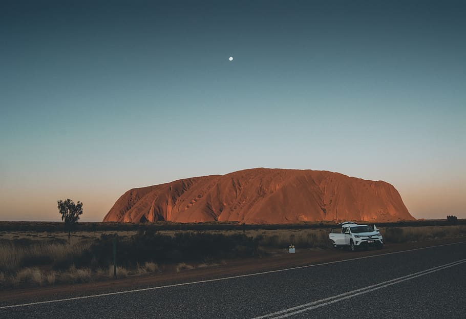 Uluru, Australia, sky, transportation, moon, environment, nature HD wallpaper