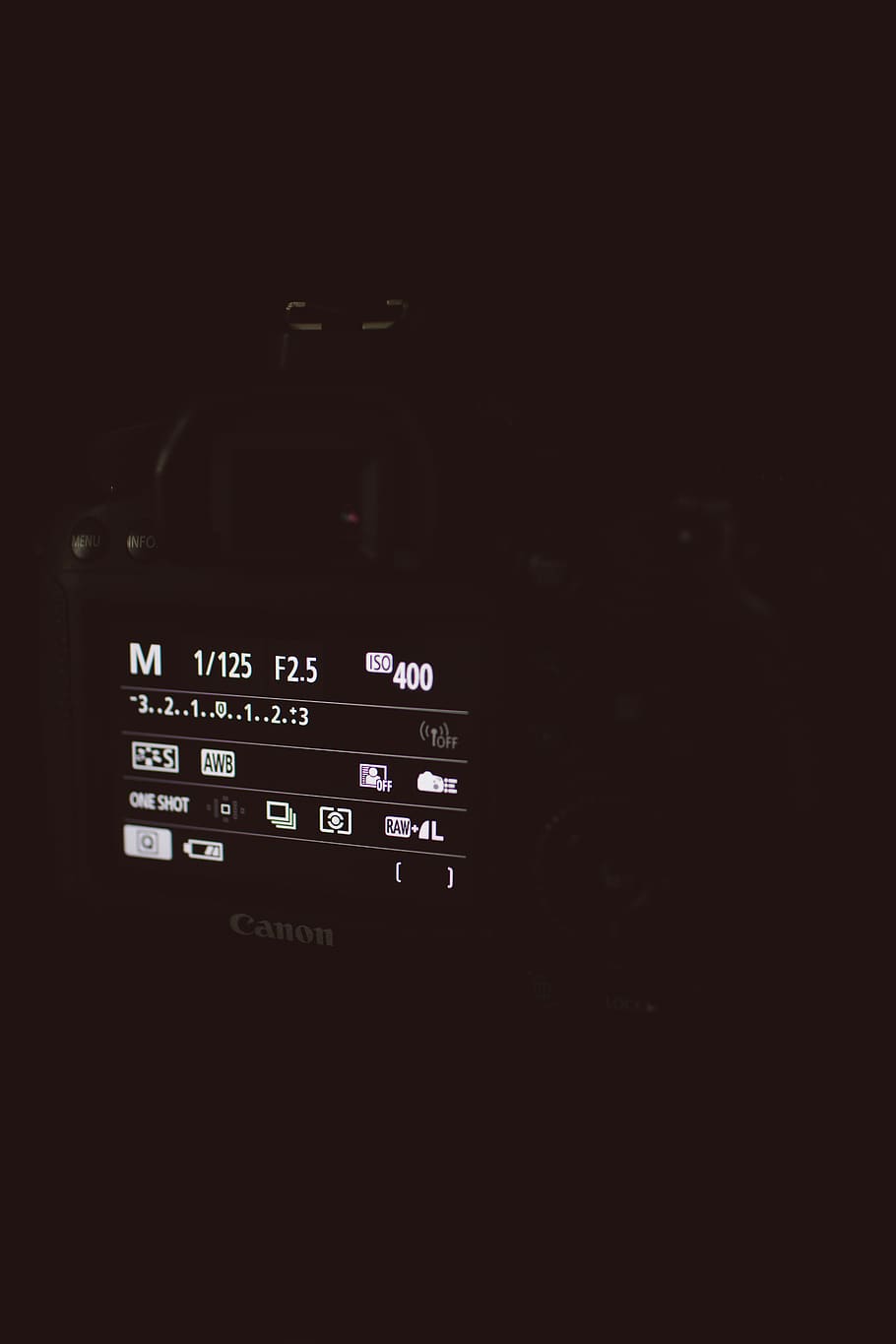 turned-on black Canon DSLR camera, technology, no people, copy space HD wallpaper