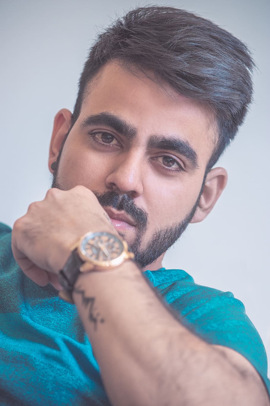 man, portrait, human, face, male, person, people, adult, expression HD wallpaper