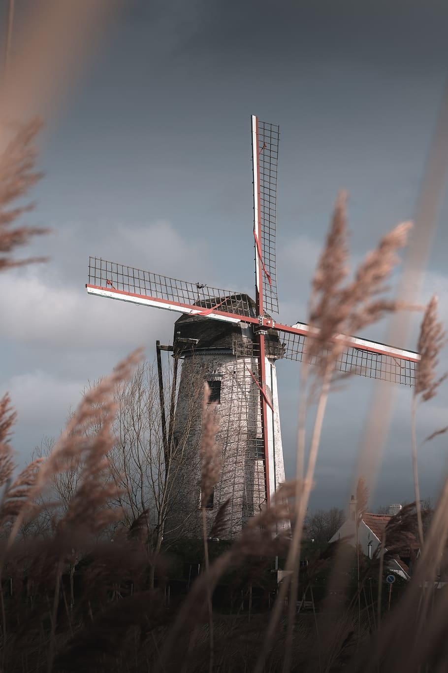 gray windmill, sky, renewable energy, alternative energy, traditional windmill HD wallpaper