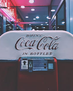 Red and White Drink Coca-cola in Bottle Dispenser, coca cola HD wallpaper