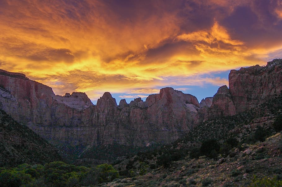 cliff, mountain, sunset, crag, craggy, rugged, rock, peak, mountain top HD wallpaper