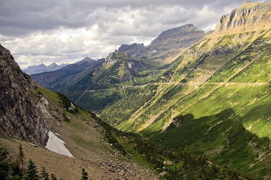 garden wall, highline trail, glacier national park, mountains