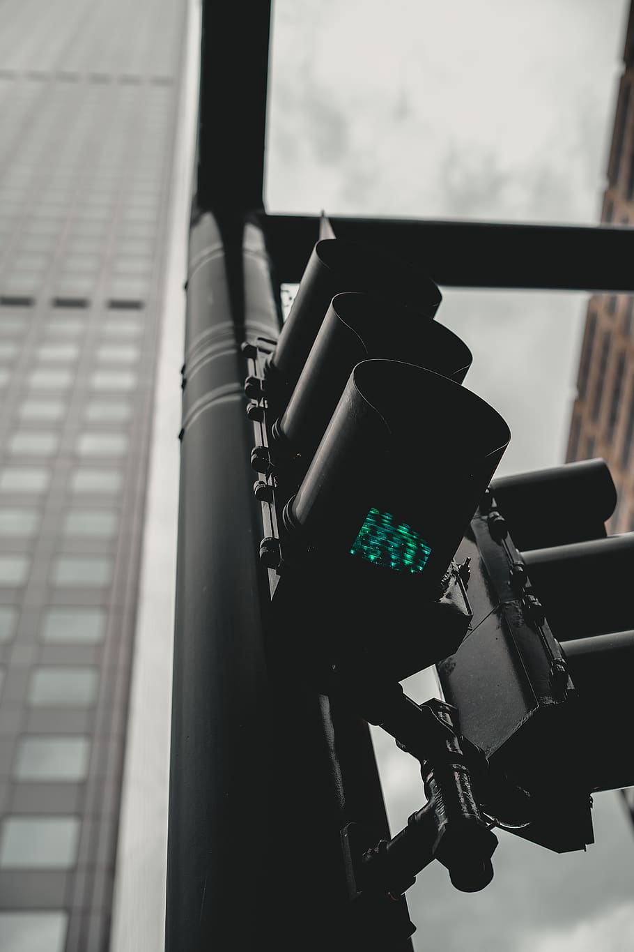 Traffic Lights, Denver, perspective, focus on foreground, no people HD wallpaper