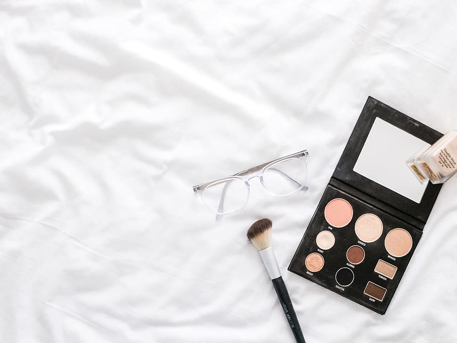 makeup palette and brush, high angle view, still life, indoors HD wallpaper