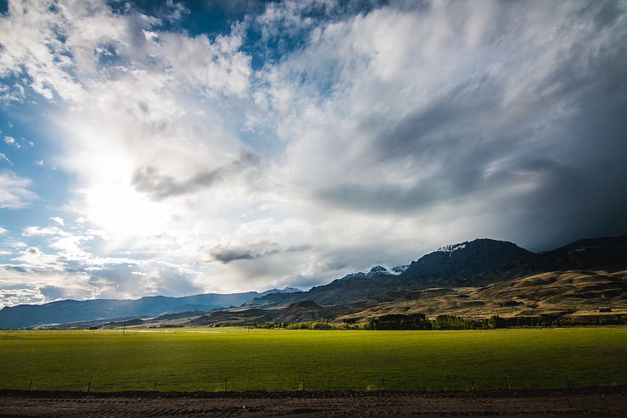 grass field under cloudy sky during daytime, cloud - sky, mountain HD wallpaper