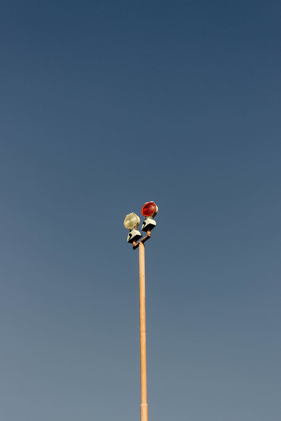 white lamppost, sky, low angle view, blue, clear sky, nature HD wallpaper