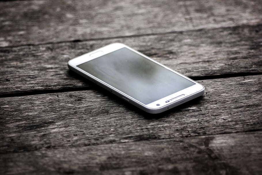 indonesia, kebumen, simple, white, texture, smartphone, focus HD wallpaper